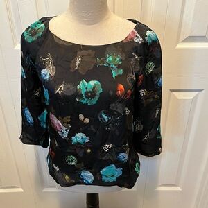 Club Monaco size XS 100% Silk Floral Black Women's Top
